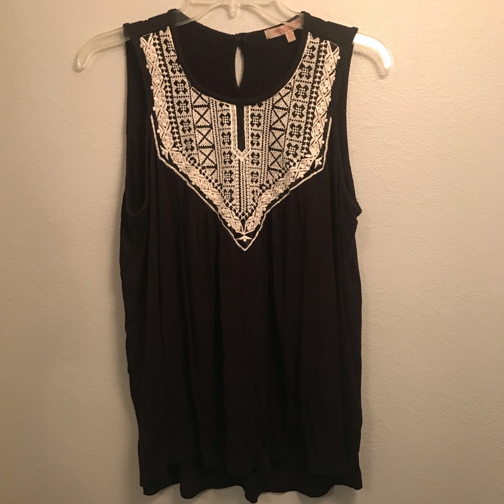 Casual Couture by Green Envelope embroidered black tank